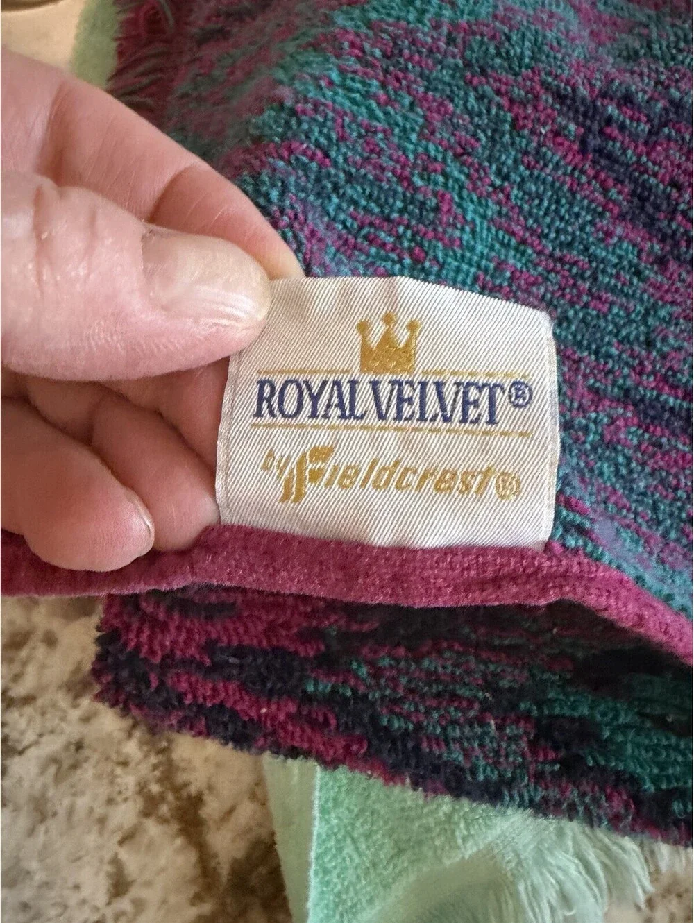 Vtg Fieldcrest Cannon Towel Set Colorful